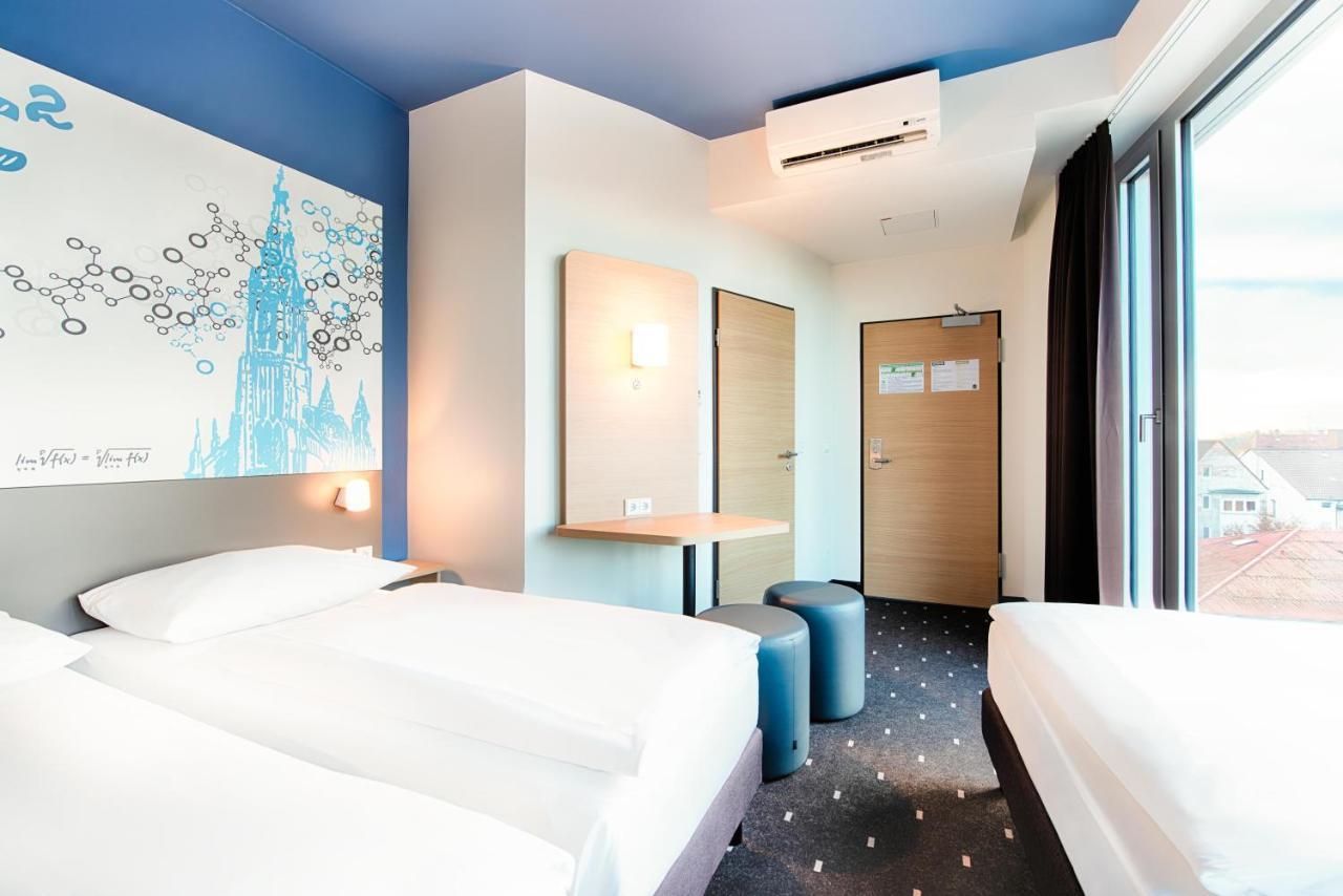 B&B Hotel Ульм Экстерьер фото