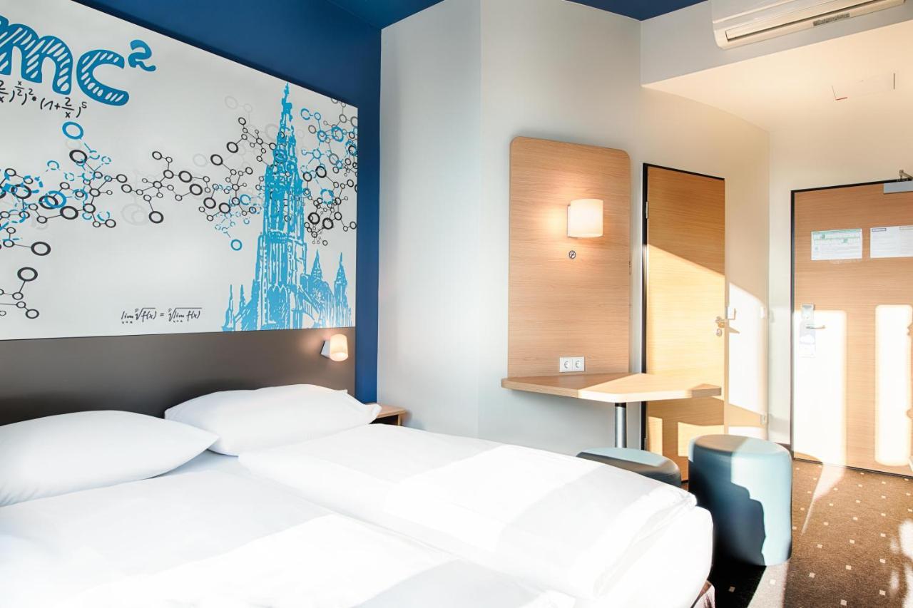 B&B Hotel Ульм Экстерьер фото